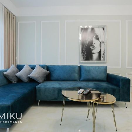 Miku Apartment - Vibrant 1Bd Apartment At Olympic Residence تيرانا المظهر الخارجي الصورة